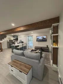 Cozy Historic Barn Conversion. Walkable, Downtown - Image 2