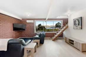 Beach House at Quiet Corner - Image 3
