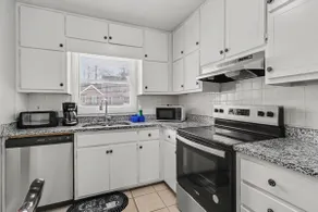 Cozy Retreat! 3b/3ba, quiet street near Trillith - Image 2