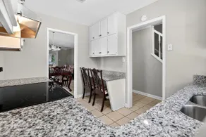 Cozy Retreat! 3b/3ba, quiet street near Trillith - Image 4