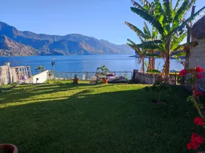 Paradise in San Pedro la Laguna - Image 3
