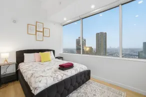 Luxury 1Beds and 2Beds in Downtown Edmonton close to Rogers - Image 3