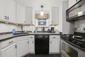 A Cozy 4 Bdrm Buffalo Home Close to DT & Airport - Image 4