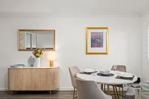 Steps to Beach: Renovated Coastal Studio - Image 5
