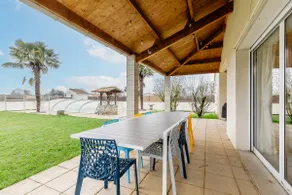 Family home, 10/11 people, PRM, Swimming pool - Image 2