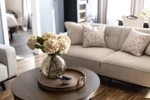 Charming 1920s Cottage Retreat - Image 5