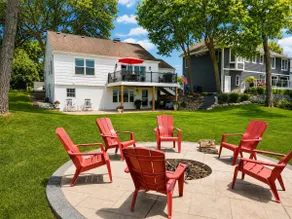 Dockside Cottage on Forest Lake - Image 4
