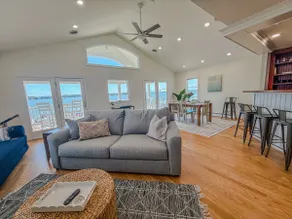 Solomons Sunset & Sunrise Penthouse! - Image 2