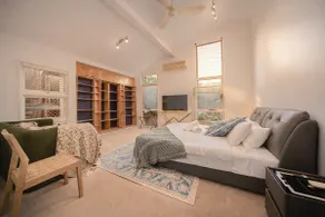 5BR Pool - BBQ Retreat - Sleeps 11 max - EV Station - Image 3