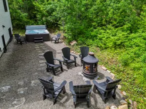Le VintērRø | St-Côme | Private 4 Season Spa | BBQ - Image 3