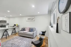 Luxury brand new 1 Bedroom Townhome - Image 2