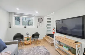Luxury brand new 1 Bedroom Townhome - Image 3