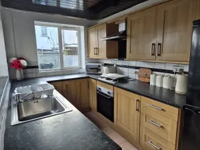 Cozy 4Bedroom Home in Hermitage Street Rishton - Image 4