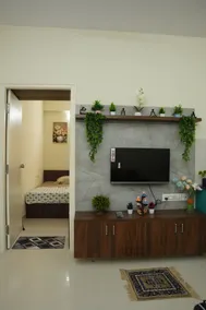 Spacious 1BHK Home | Couples & Family | near Metro - Image 2