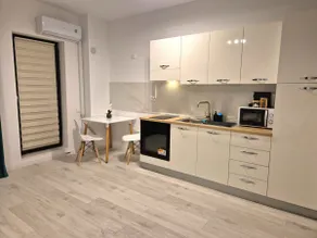 By Urban Retreat 2 - Studio curat si linistit - Image 3