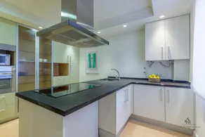 Living4malaga La Galerie Apartment - Image 3