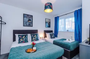 2Bed Bungalow, Free Netflix, Prime, Disney, WiFi, Private Parking - Image 5