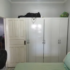 Apartment located in the heart of the city - Image 3