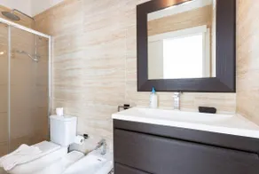 Eden Rentals Abades Luxury - Image 4