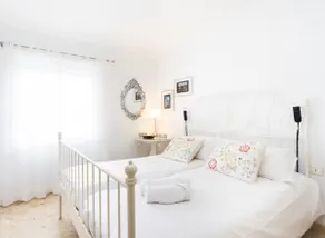 Eden Rentals Abades Luxury - Image 2