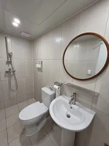 Hongdae 1 stop/DMC station 3 minutes on foot/Direct to airport & Seoul station/Luggage storage/Myeongdong 5 stops/Olive Young - Image 4