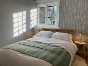Cleeve House Bed & Breakfast - Image 4