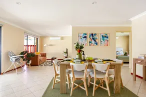 Stylish 4BR Swan Rest | Minutes to Airport & CBD - Image 3