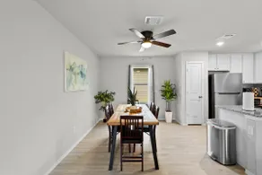 NEW BUILD! 3BR - Near Lackland & Seaworld - Image 4
