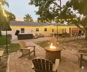 Delray Oasis – Luxe Spa, Fire Pit, Relaxing Escape - Image 2