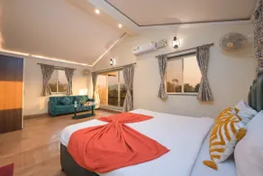 Aura Valley Villa In Lonavala by Zomak - Image 4