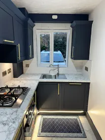 2 BR Home near City Airport/Excel/O2& FREE Parking - Image 5