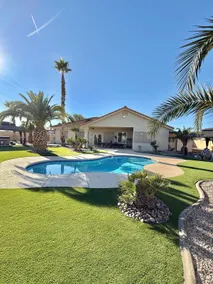6BD Resort Stay: Volleyball, Pickleball, and Games - Image 5