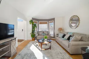 Cozy Home, close to: BDL/MassMutual/Hartford etc - Image 2