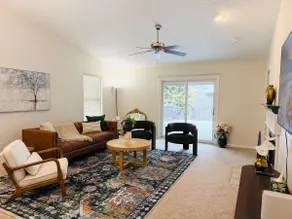 Premier 3BR Retreat - CVNP, Blossom & Boston Hills - Image 2