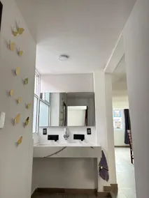 4-Bedroom Apartment: Invoice + Wifi + Comfort. - Image 5