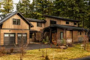 Golden Timber Retreat | Suncadia Luxury Farmhouse - Image 4