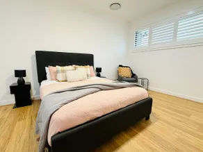 Brand New Home | 5 Min to Hospital & Uni | Garage - Image 3