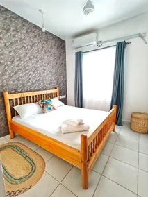 Chaza Hse: Cosy 1 Bedroom Apartment in Mombasa - Image 2