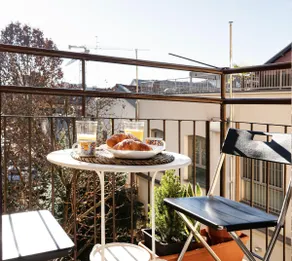 Casa Enea Luxury Apartment - Bocconi Navigli - Private Parking - Image 3