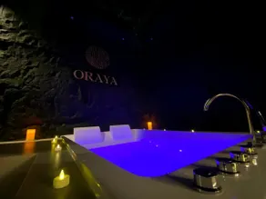 Oraya Suite - Private Movie Theater & Spa - - Image 2
