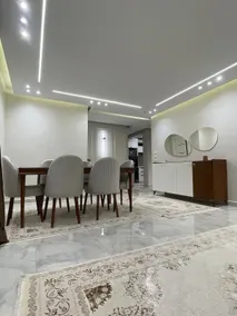 Stylish 3BR Apartment Minutes to the Pyramids &GEM - Image 3