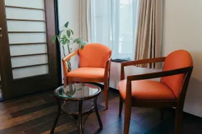 1-minute walk to the sea, 8-minute walk to the station | Fully renovated quiet house with tatami mats - Image 3