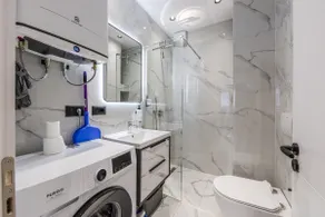Beachfront Comfort Apartment Jacuzzi - Image 5