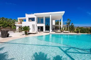 Luxury Villa Jacuzzi, Pool, golf, sea view 21p - Image 4
