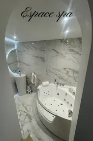 O'Bubble · Cloud Suite & Spa Getaway in Orleans - Image 2