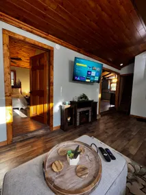 Alpine River Retreat - Image 4