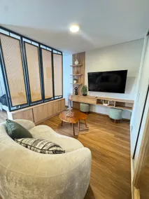 14th Floor Aliaga Luxury Pool Gym 1 Bedroom Close to Everything - Image 2