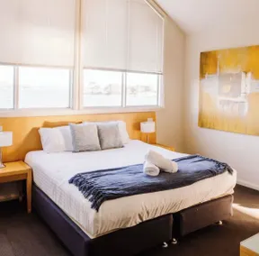 York Cove Hotel - Image 3