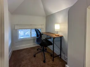 Cozy 3BR Windsor Home | Free Parking & BBQ Patio - Image 5