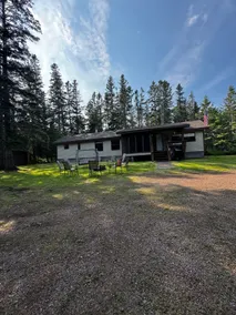 Paradise Point-Lakefront Cabin - Image 3
